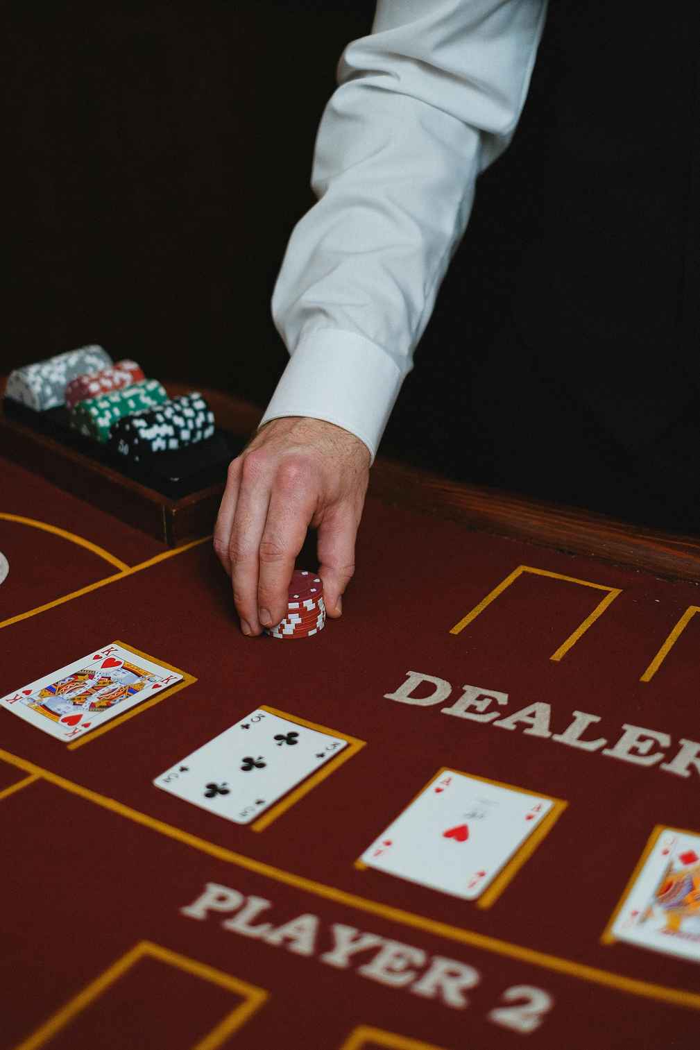 How Online Casinos Work: The Technology, Fairness, and Payouts Explained